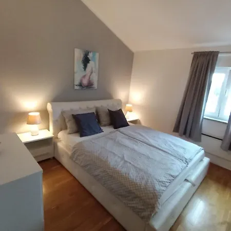 Apartment Anchy - 250m From Sea Umag